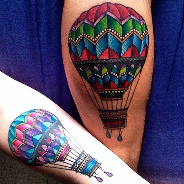 Heißluftballon-Tattoos sind nicht von dieser Welt erstaunlich