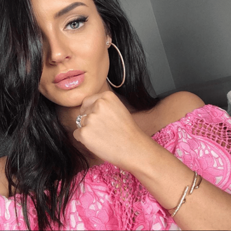 Chloe Morello ist eine 27-jährige Influencerin aus Australien.