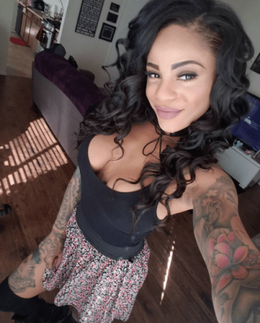 Selfie Shawna Naysia