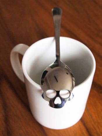 ملعقة شاي من الستانلس ستيل بتصميم جمجمة السكر