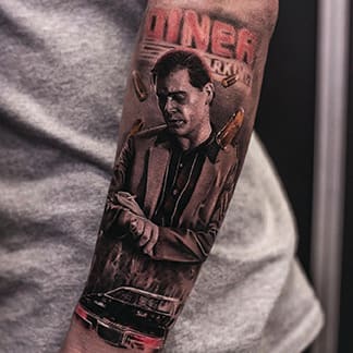 Mein Leben und meine Kultur (Filme, Musik, Kunst, Gemälde) und natürlich andere Künstler.