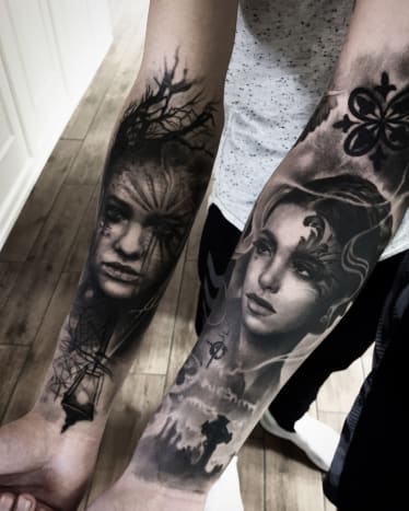 Ve skutečnosti se v současné době účastním pouze jednoho sjezdu za rok, kterým je Evergreen Tattoo Convention v Eugene v Oregonu, pořádané mým dobrým přítelem Joshuou Carltonem. Joshua mě přiletěl učit na semináře Evergreen v Los Angeles a nějak jsme získali zvláštní spojení. Joshua je legendou v tetovacím průmyslu a patří mu můj největší respekt - proto cestuji po celém světě, abych mu ukázal svoji podporu.