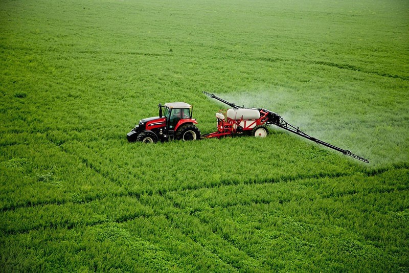 pivot du taux de consommation d'herbicide