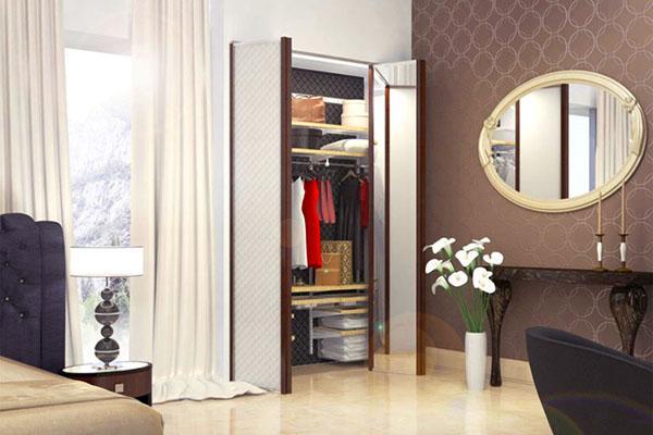 portes battantes dans le dressing