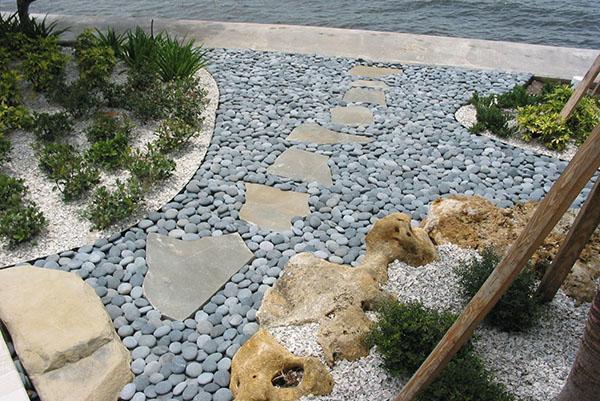 pierres sauvages pour allées de jardin