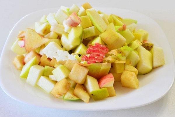 picar finamente las manzanas