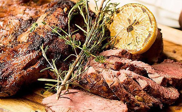 carne a la parrilla