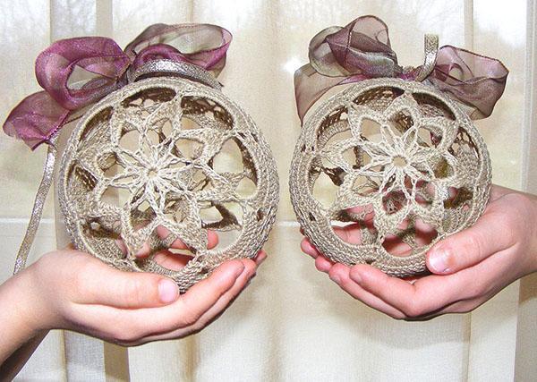 boules tricotées