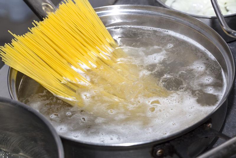 hervir la pasta