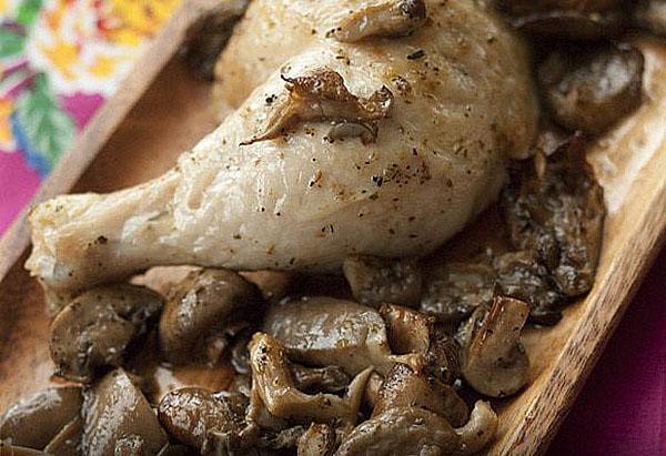 poulet mijoté aux champignons