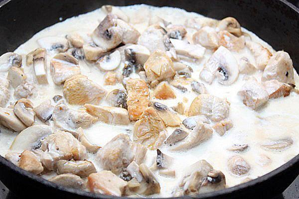 champignons au poulet en sauce