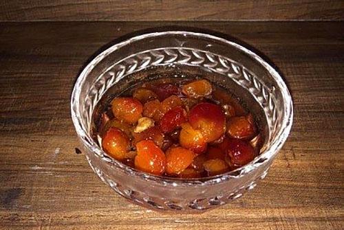 mermelada de cereza con nueces
