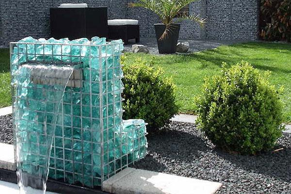 gabion comme une cascade