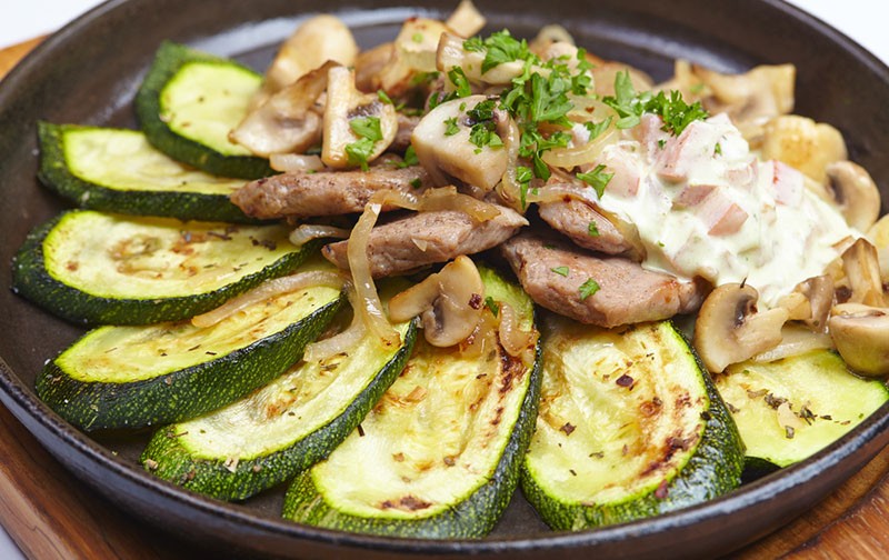 courgettes à la viande