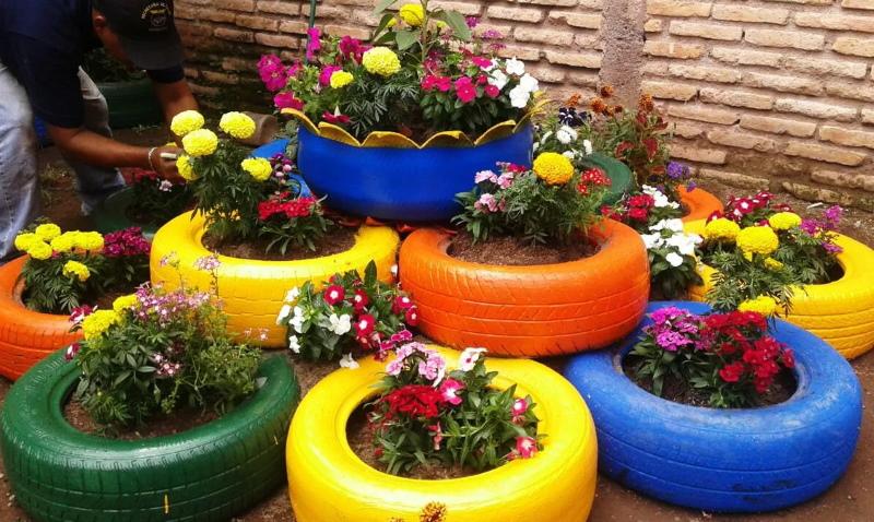 parterre de pneus