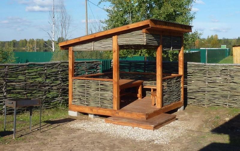 comment raffiner un chalet d'été avec un gazebo