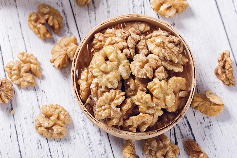 nueces peladas secas