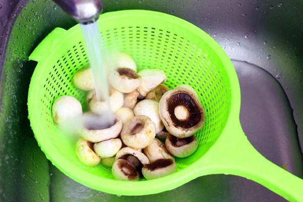 rincer les champignons
