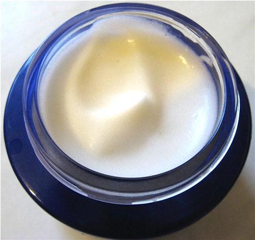 Crème à l'huile de pépins de pastèque