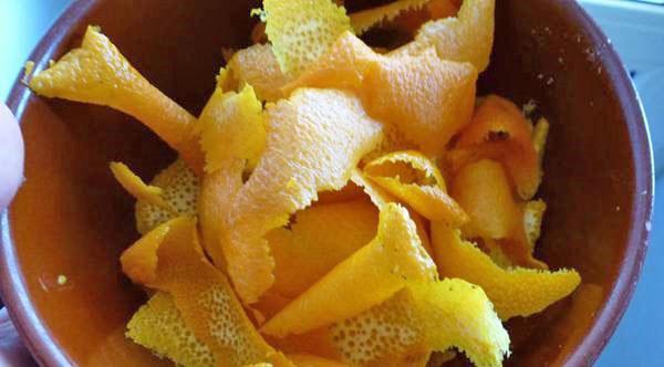 peler les oranges