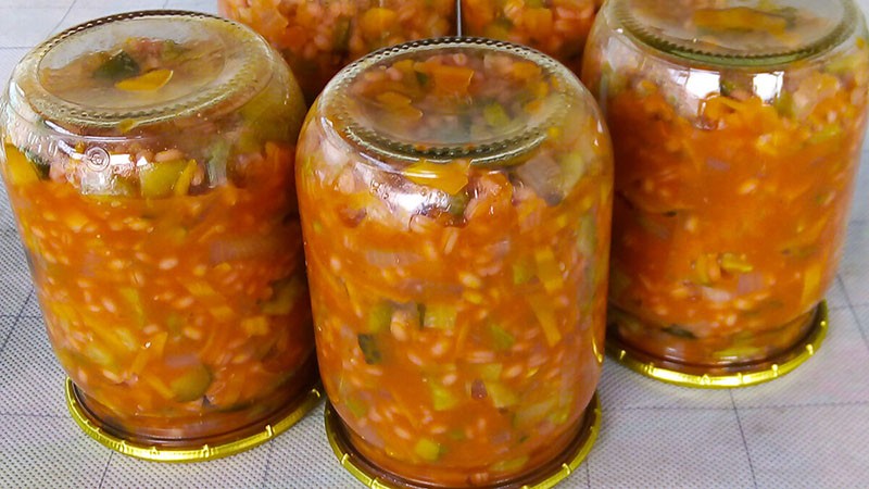 pepinillo para el invierno con setas