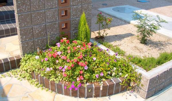parterre de briques d'angle