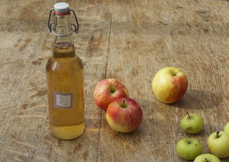 sidra de manzana con azúcar