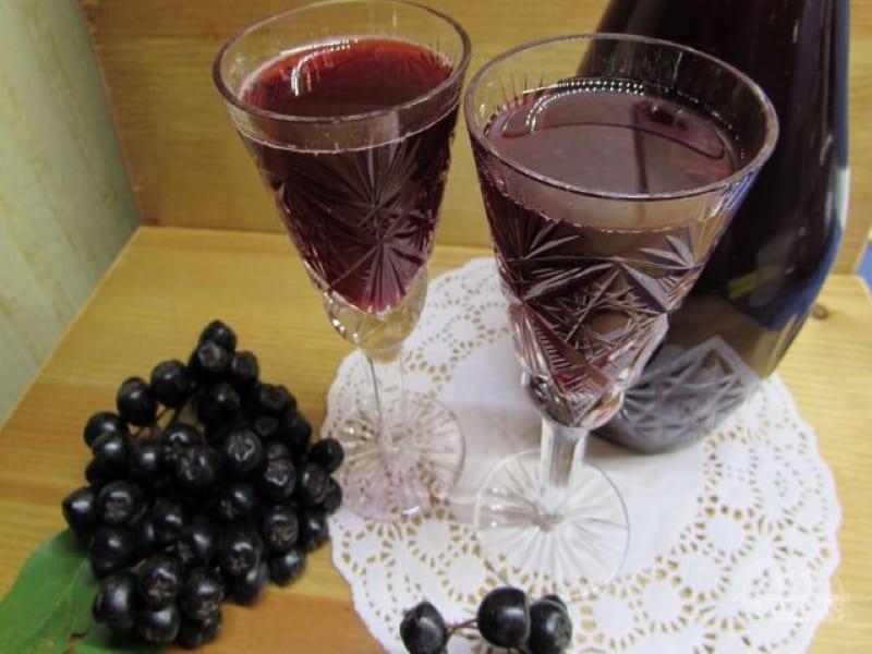 cómo hacer vino de chokeberry