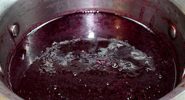 faire bouillir du jus de raisin