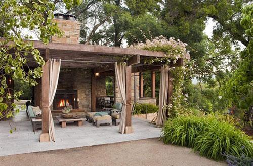 gazebo avec cheminée