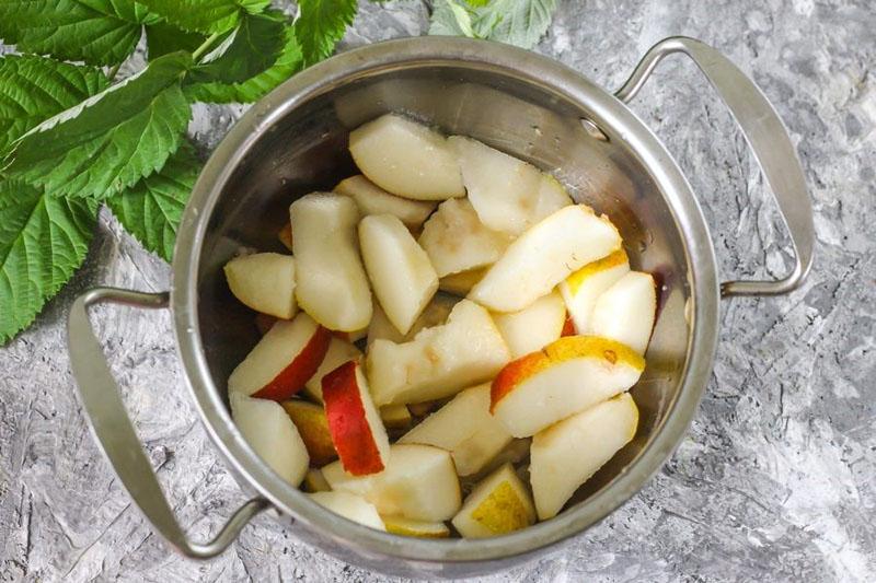 llena la olla con fruta