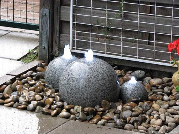 boules de marbre fontaine