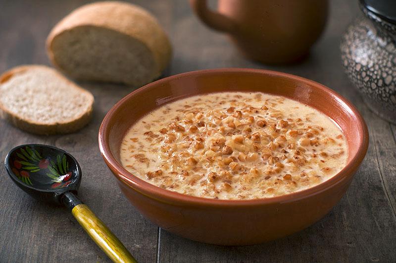 comment faire cuire le sarrasin dans une casserole dans du lait