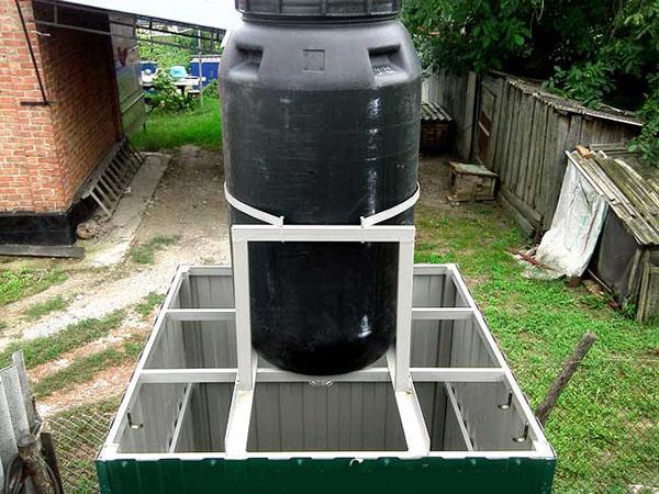 réservoir de douche d'été fait maison