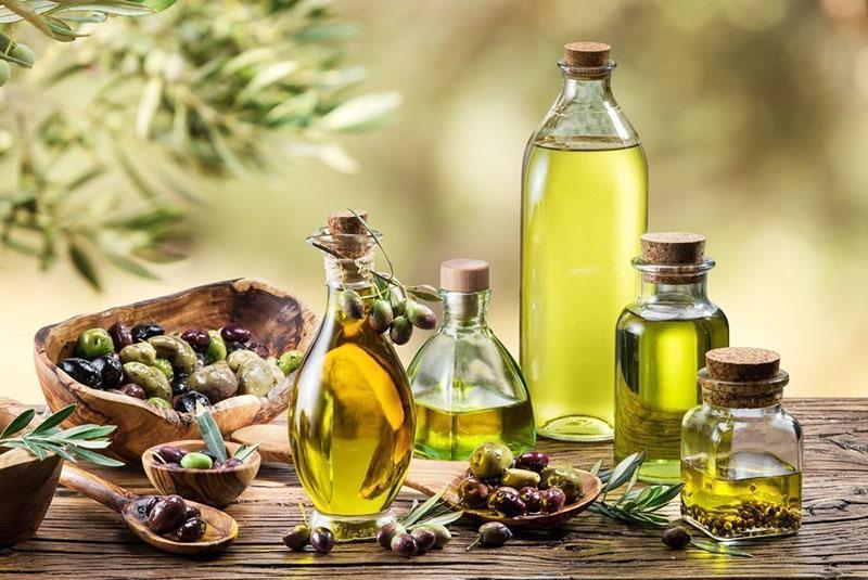 huile d'olive pour la friture et les salades