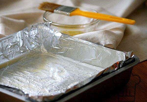 preparación de la bandeja para hornear