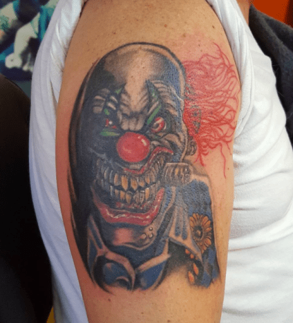 gruseliges Clown-Tattoo