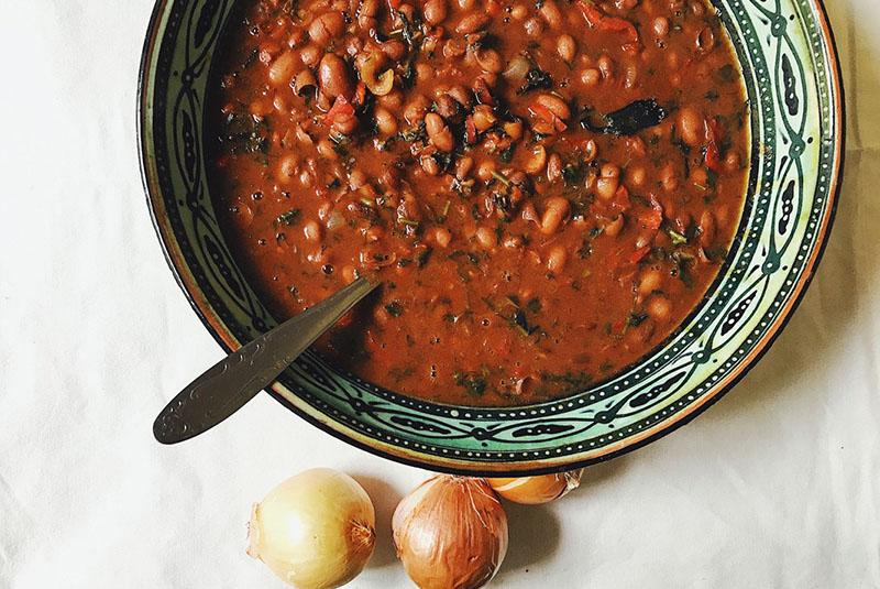 receta clásica de lobio de frijoles rojos con adjika