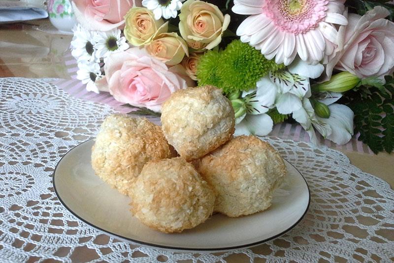 recette de biscuits à la noix de coco avec des dattes