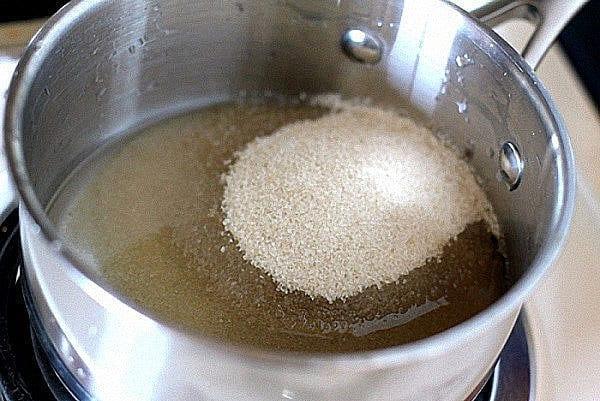 hacer jarabe para compota de arándanos