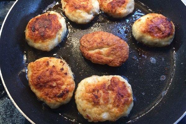 envoyer les champignons frits au four