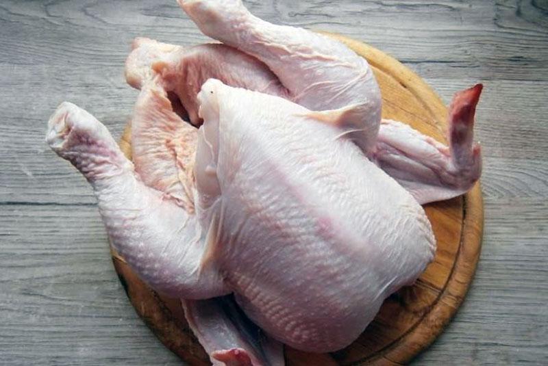 laver la carcasse de poulet