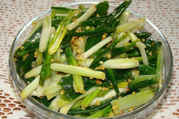 ensalada de ajo silvestre