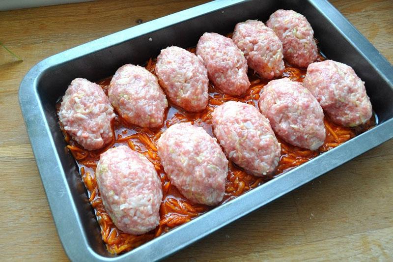 cuire des rouleaux de chou au four