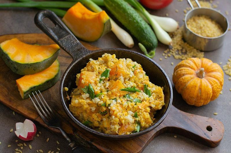 cazuela de calabaza y bulgur