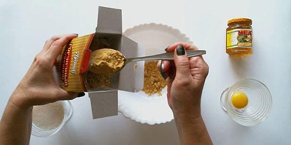 masque à la moutarde, au miel et à l'oeuf