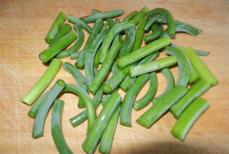 picar las flechas de ajo