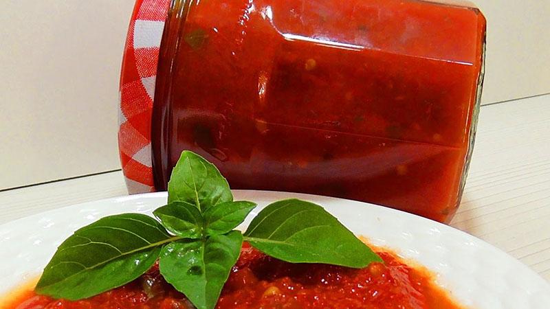 recetas de salsa de tomate para el invierno
