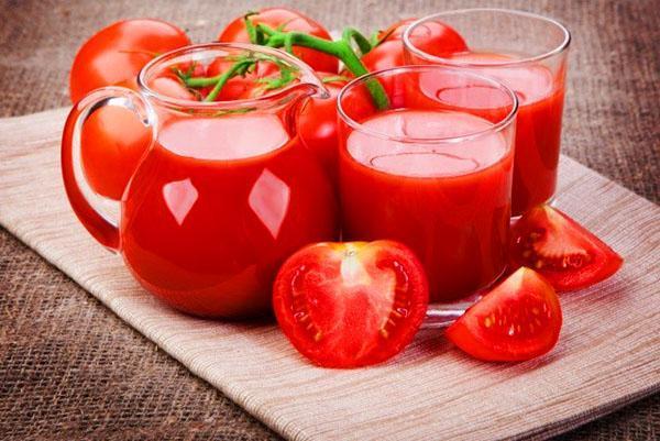 jugo de tomate con especias