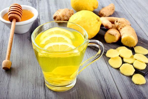 Preparar té con limón y jengibre